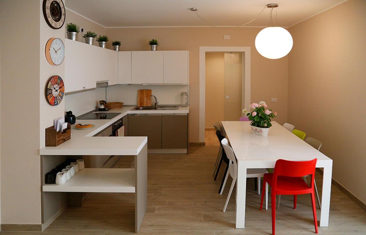 C.A.V. B&B Curiel20 San Donato Milanese Buitenkant foto