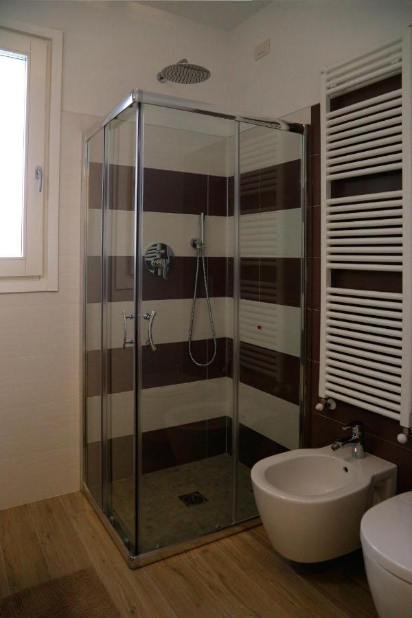 C.A.V. B&B Curiel20 San Donato Milanese Buitenkant foto